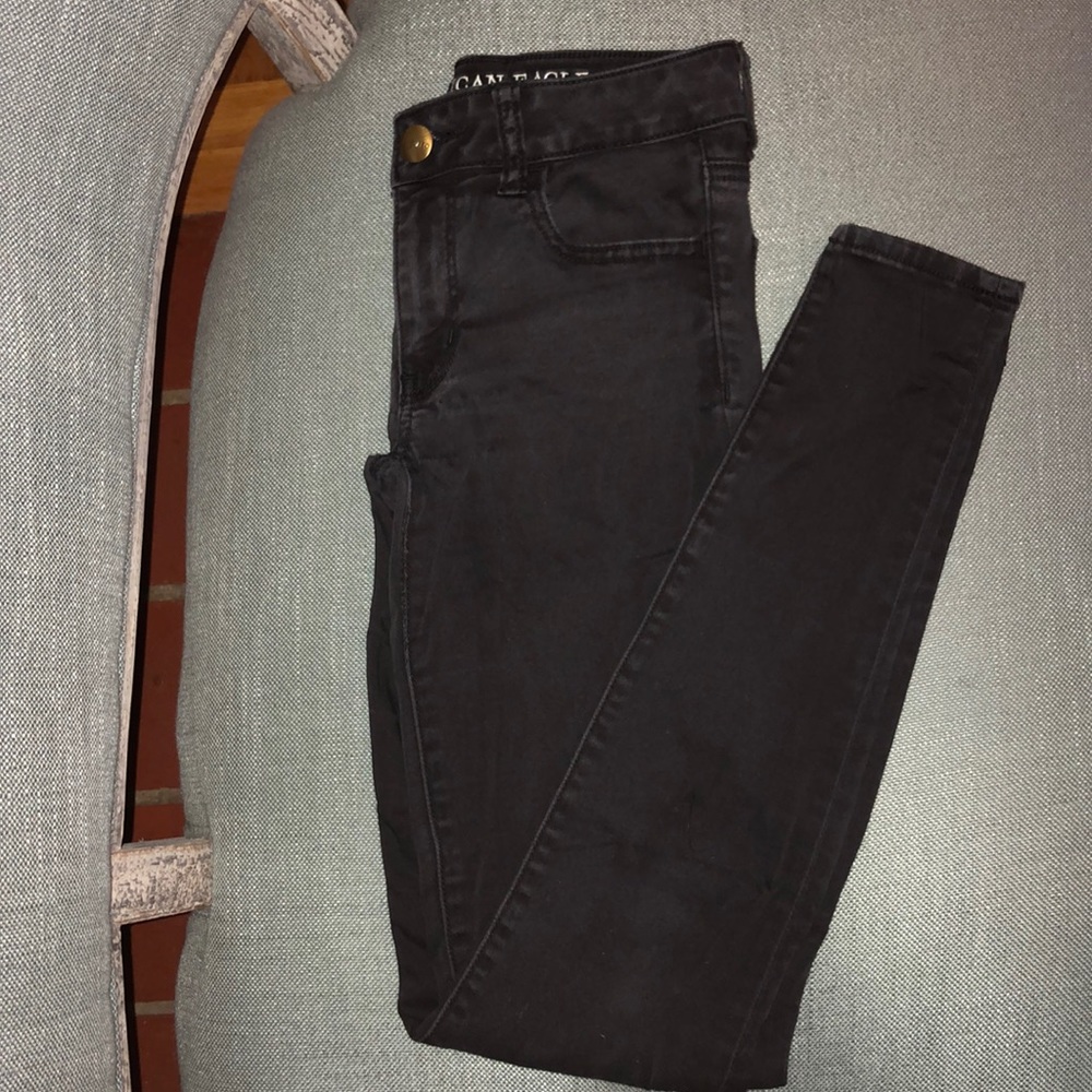 American Eagle Black Super Skinny Low Rise Jegging